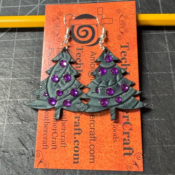 Christmas tree leather earrings purple rhinestones hand crafted - Picture 1 of 2